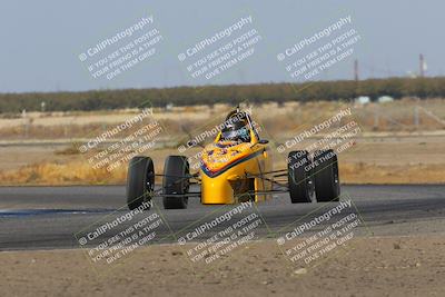 media/Oct-29-2022-CalClub SCCA (Sat) [[e05833b2e9]]/Race Group 1/Qualifying (Sweeper)/